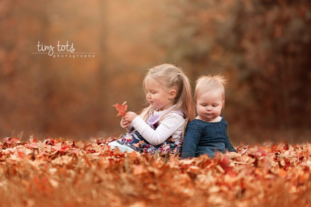 Kristen Fotta Photography | A vibrant and colorful Fall Baby Photo Ideas